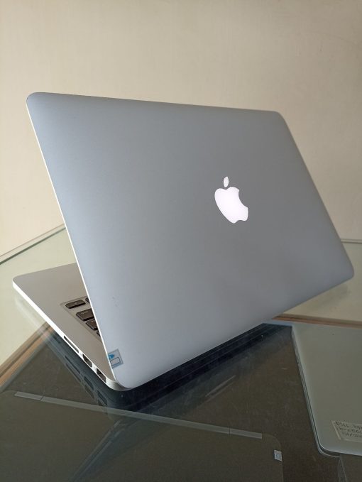 MacBook Pro Retina 13.3 inch Early 2015 Core i5 - Image 12