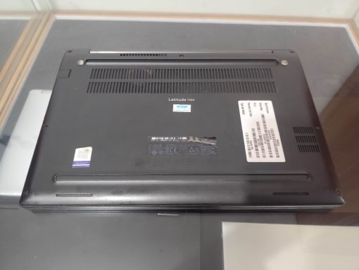 DELL Latitude 7390 Touchscreen Core i5 Gen 8 RAM 8GB SSD 128GB - Image 4