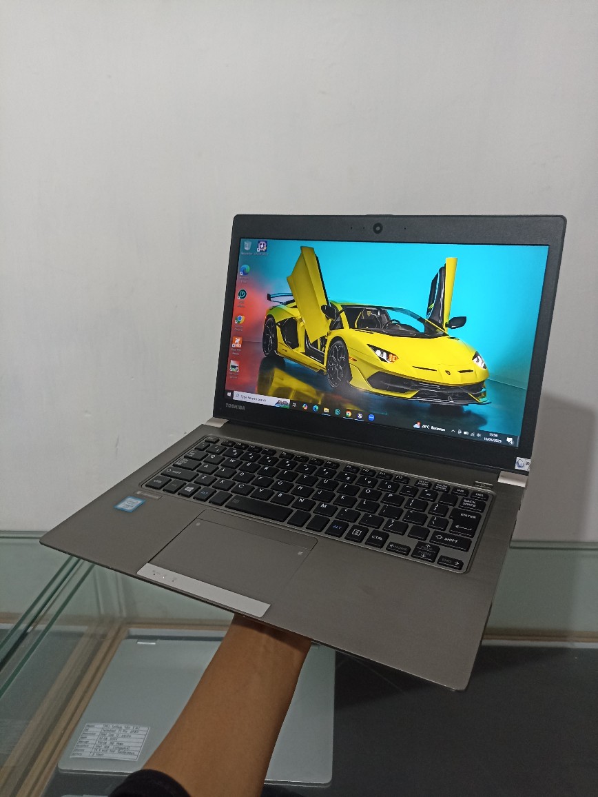 Toshiba Dynabook R63/D Core i5 Gen 6 RAM 8GB SSD 256GB - Image 9