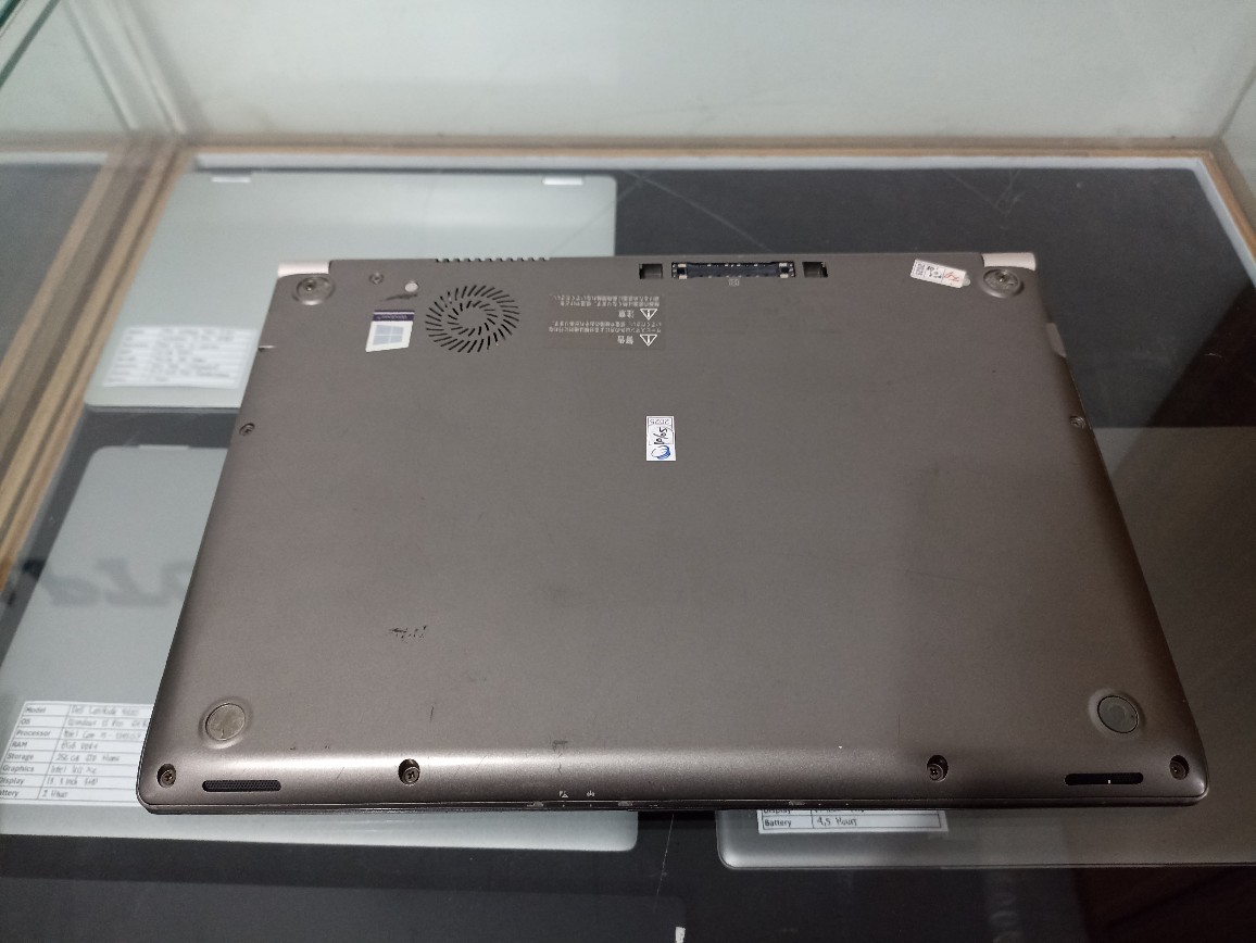 Toshiba Dynabook R63/D Core i5 Gen 6 RAM 8GB SSD 256GB - Image 10