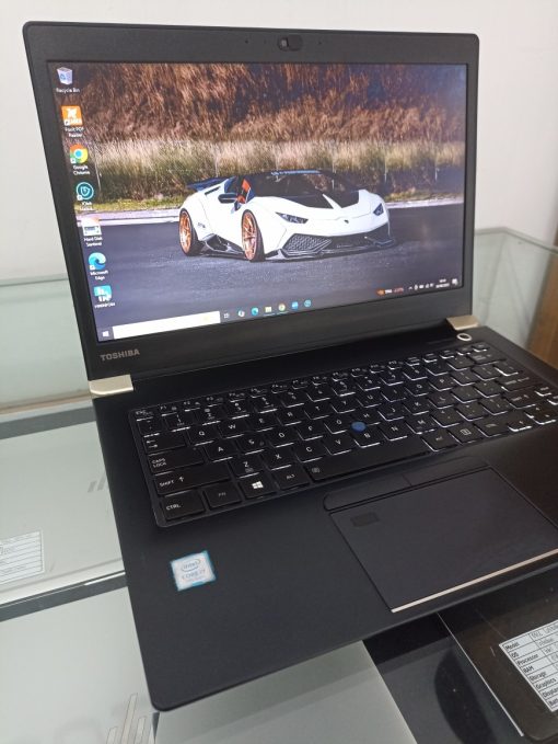 TOSHIBA Portege X30-E Core i7 Gen 7 RAM 8GB SSD 128GB - Image 4