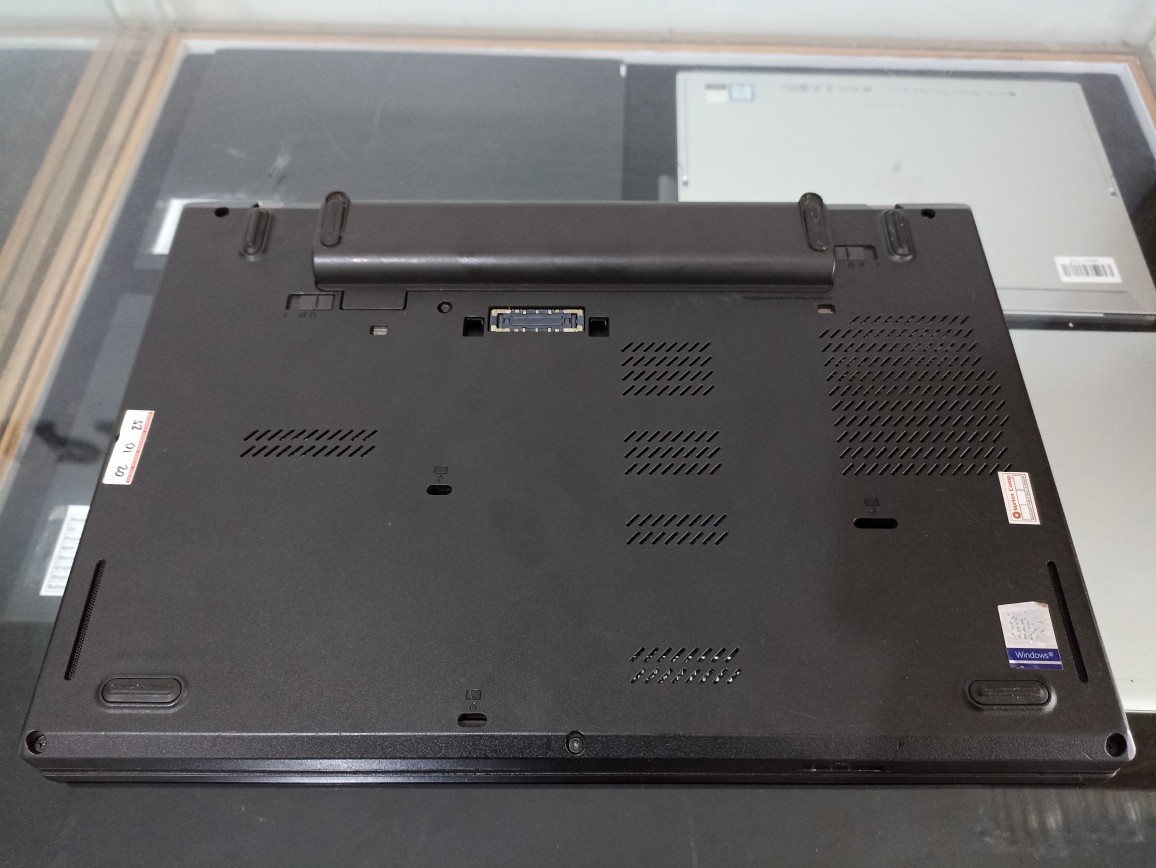 LENOVO ThinkPad L470 Core i5 Gen 6 RAM 8GB SSD 180GB - Image 11