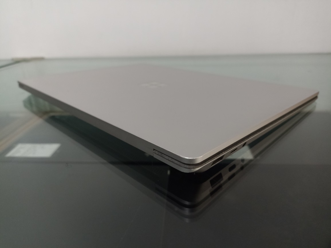 Microsoft Surface Laptop 3 Intel Core i5 Gen 10 RAM 8GB SSD 128GB NVMe - Image 13