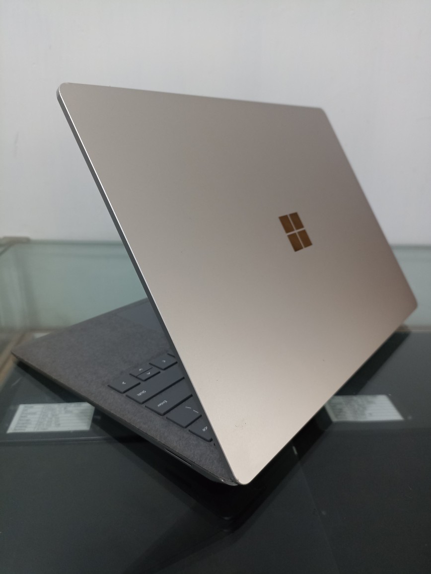 Microsoft Surface Laptop 3 Intel Core i5 Gen 10 RAM 8GB SSD 128GB NVMe - Image 18