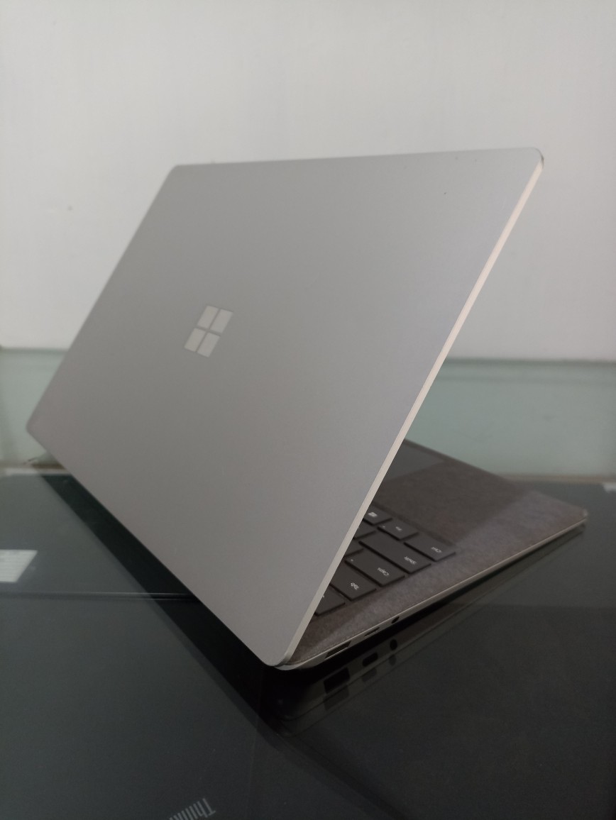 Microsoft Surface Laptop 3 Intel Core i5 Gen 10 RAM 8GB SSD 128GB NVMe - Image 20
