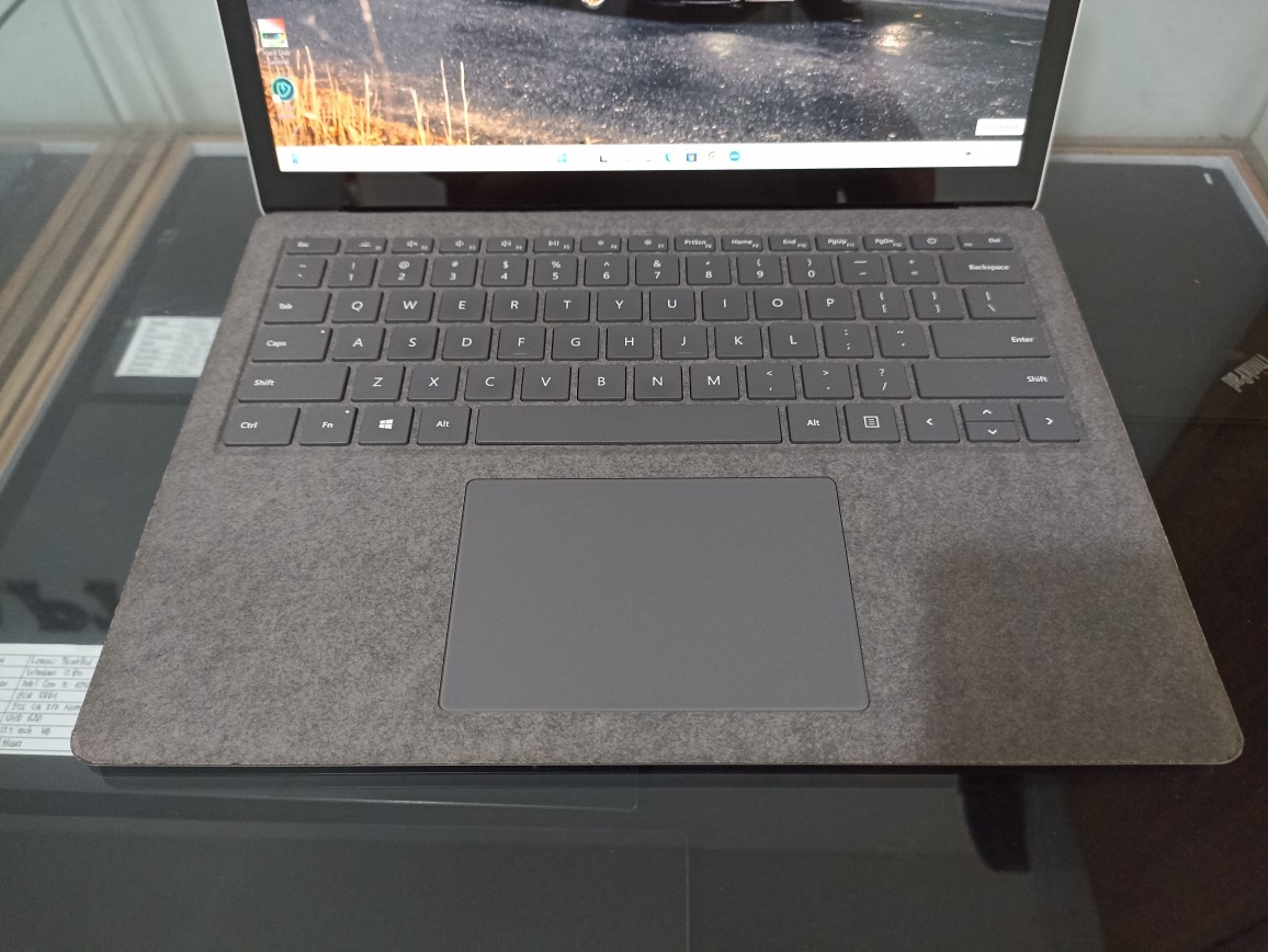 Microsoft Surface Laptop 3 Intel Core i5 Gen 10 RAM 8GB SSD 128GB NVMe - Image 6