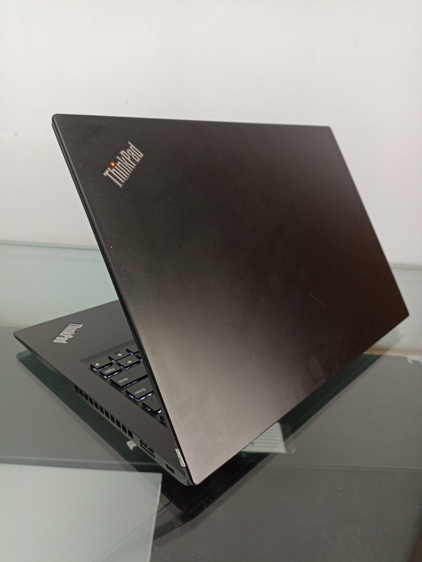 Lenovo ThinkPad T14s Core i7 Gen 10 RAM 16GB SSD 256GB NVMe Touchscreen - Image 17