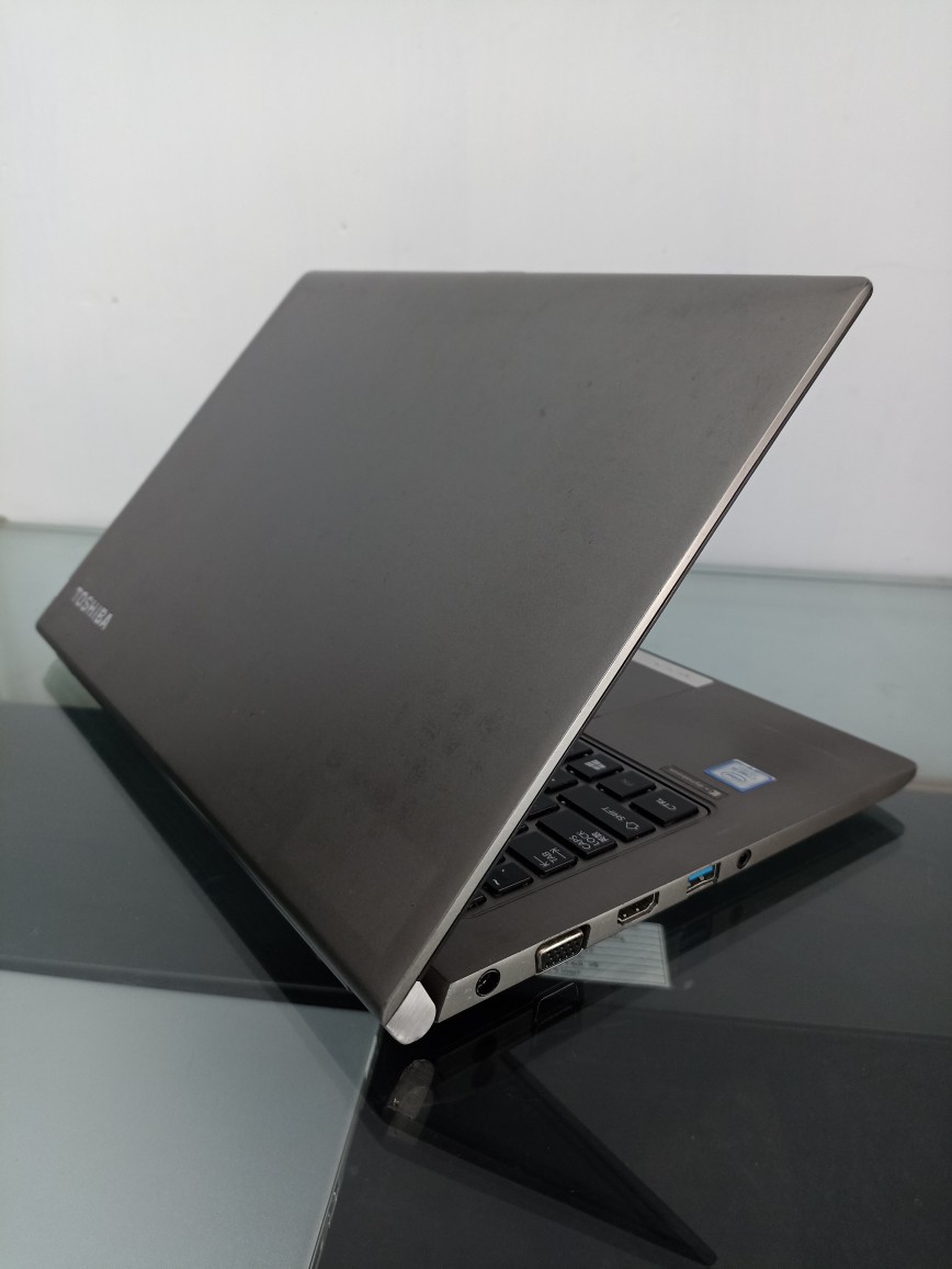 Toshiba DynaBook R63/H Core i5 Gen 7 RAM 8GB SSD 256GB - Image 19